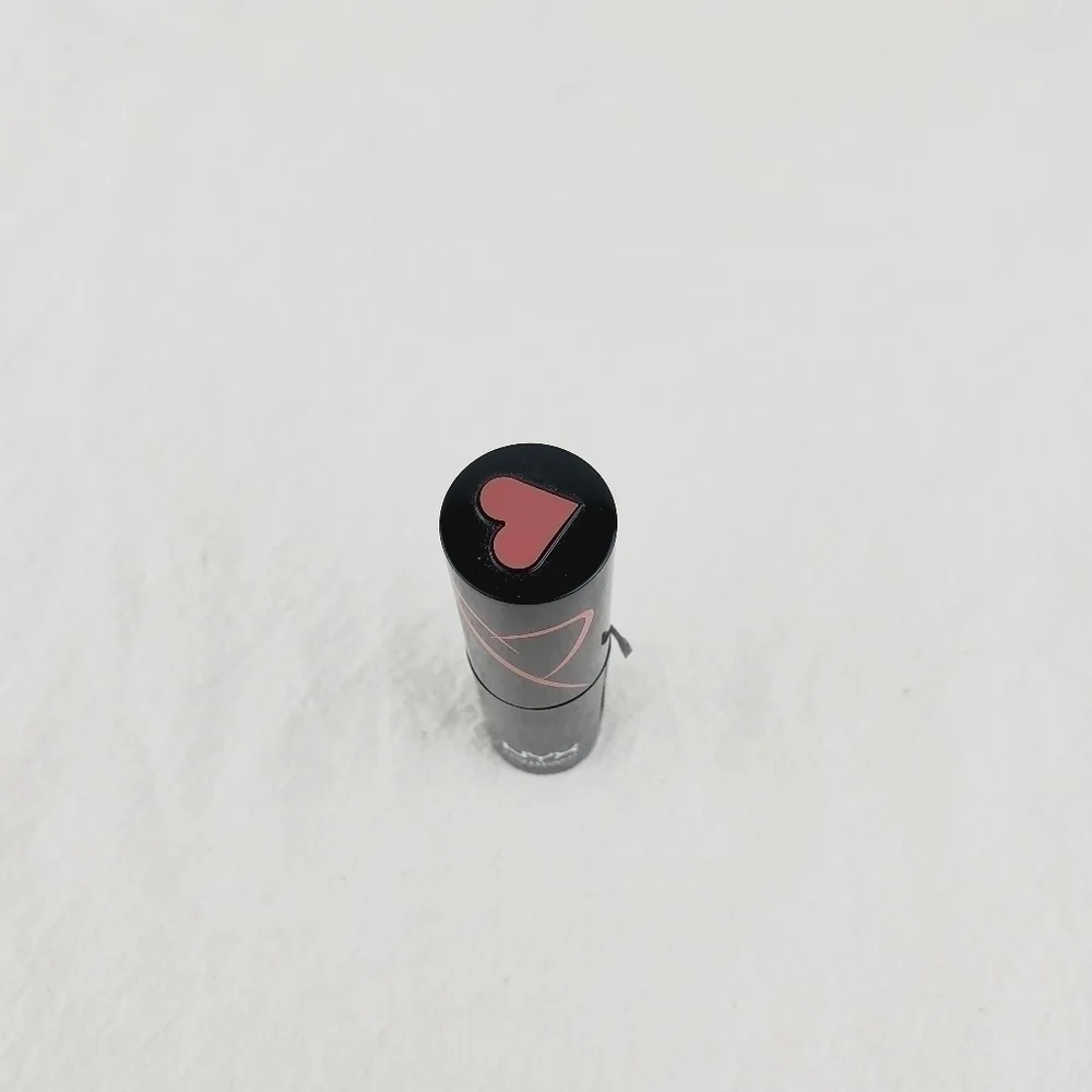 LAST ONE 🔥 NYX shout loud satin Lipstick Shade Cali